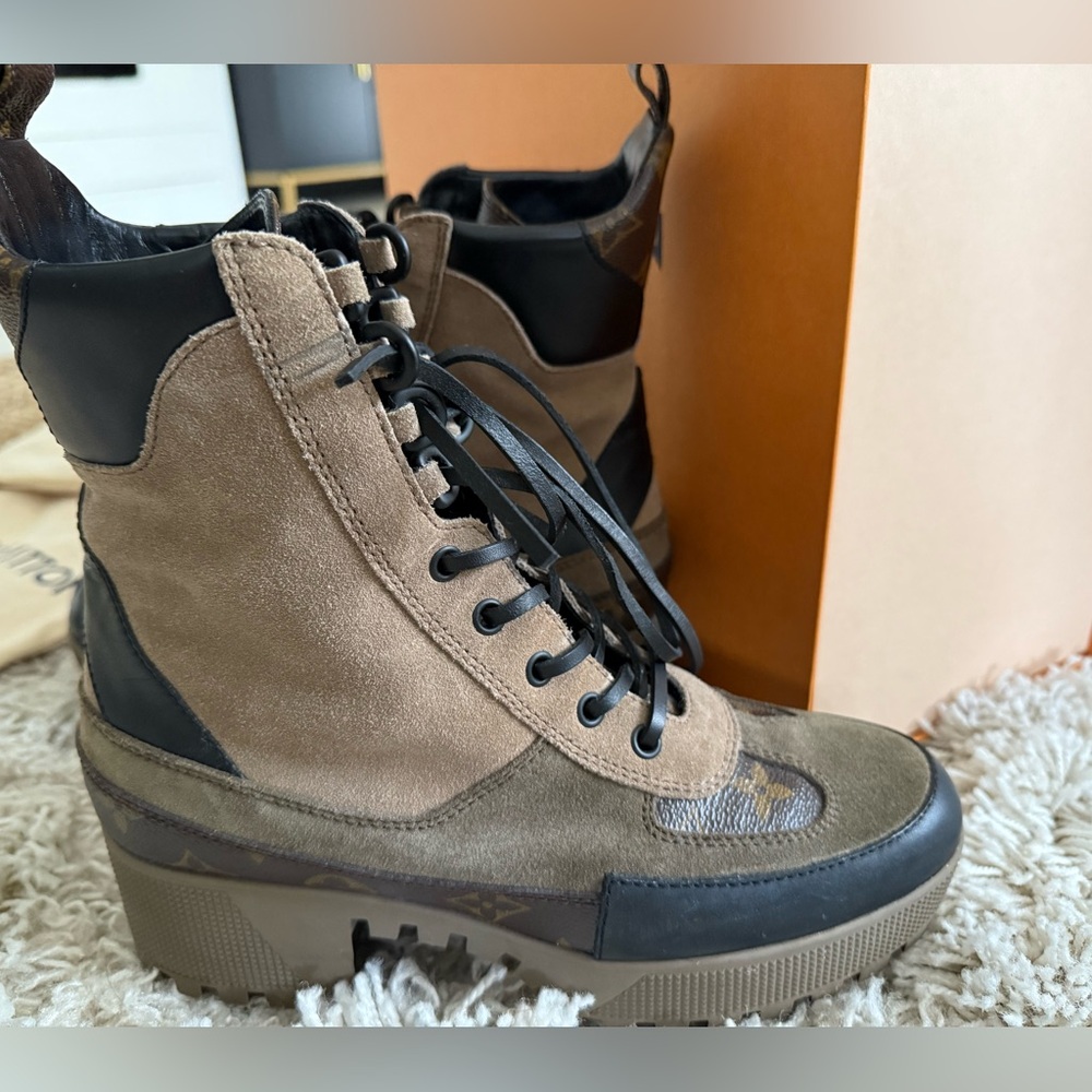 Louis Vuitton desert boots - Picture 6 of 10